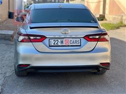 تۆیۆتا کامری